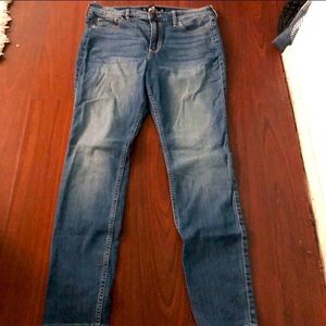 Hollister high rise super skinny jeans